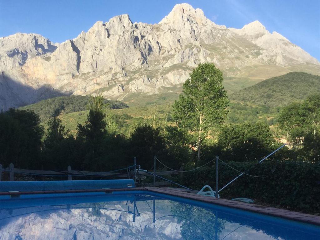 Hotel Rural Picos De Europa Posada De Valdeon Exteriér fotografie