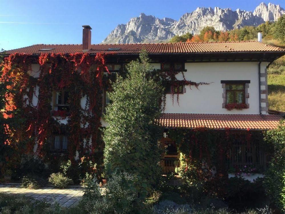 Hotel Rural Picos De Europa Posada De Valdeon Exteriér fotografie